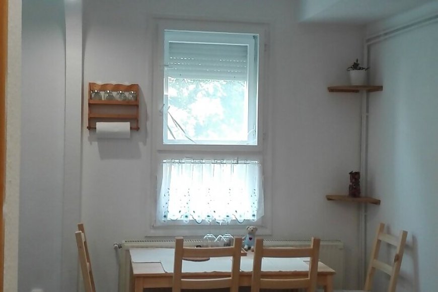 Kismackó Apartman Eger