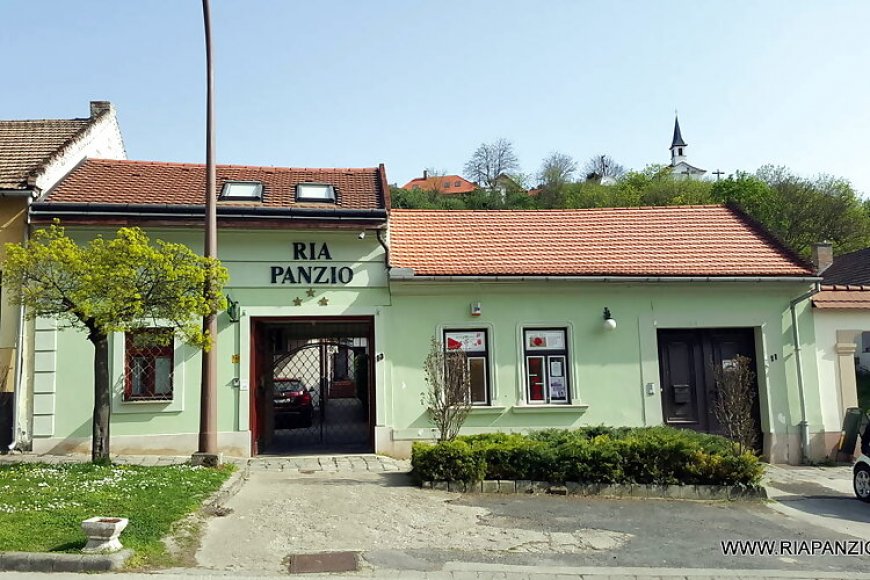 Ria Panzió Esztergom