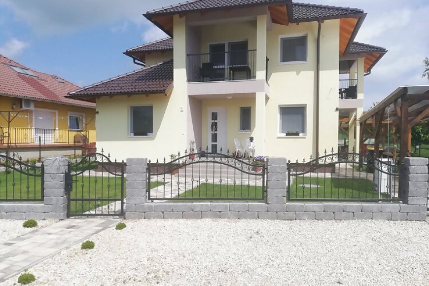 Villa Katalino Apartman Gyenesdiás