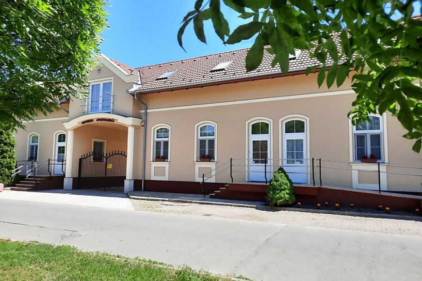 Orchidea Apartmanház Gyomaendrőd