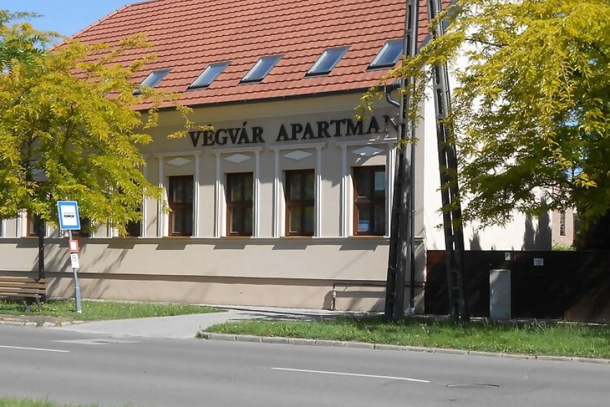 Végvár Deluxe Apartman Gyula