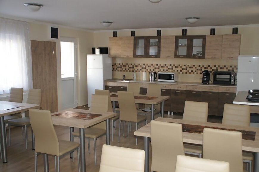 Pacsirta Apartman Gyula