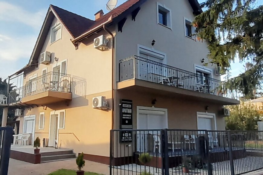 Gábor Áron Apartment Hajdúszoboszló