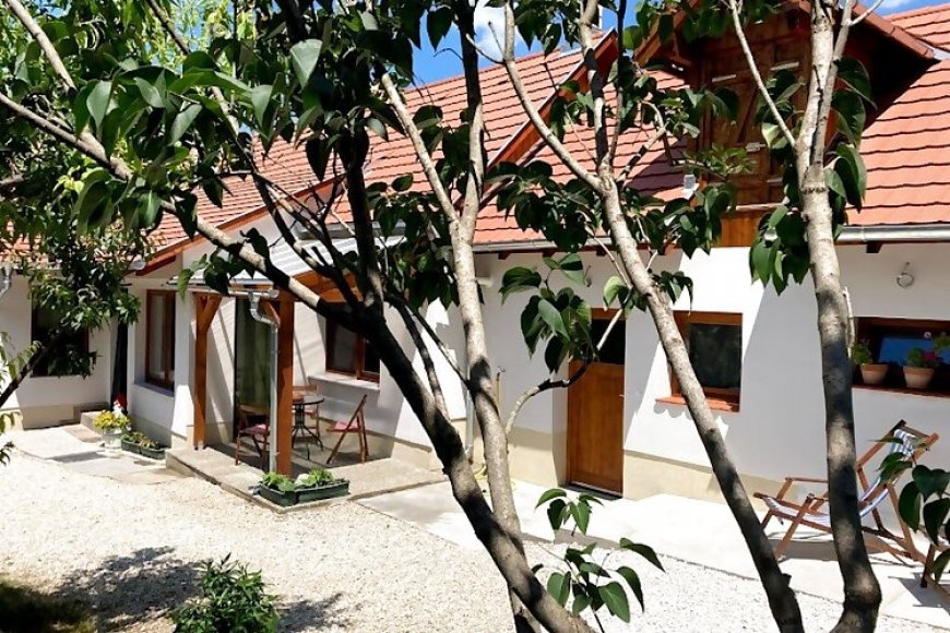 Gosztola Apartmanház Hidegség