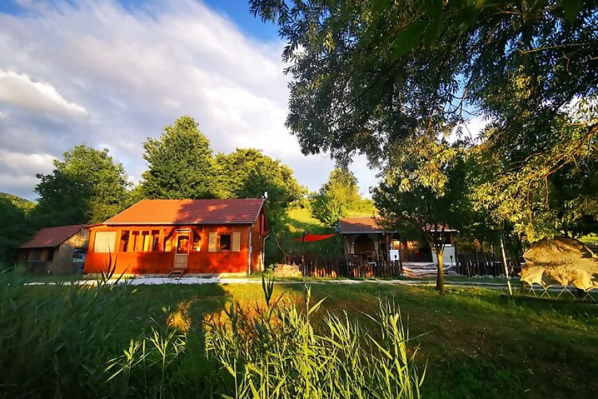 Pilisi Zengőkert Vendégház Kesztölc