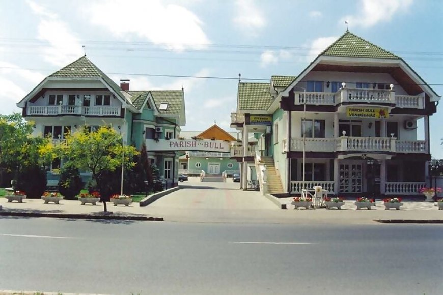 Parish Bull Hotel Kisvárda