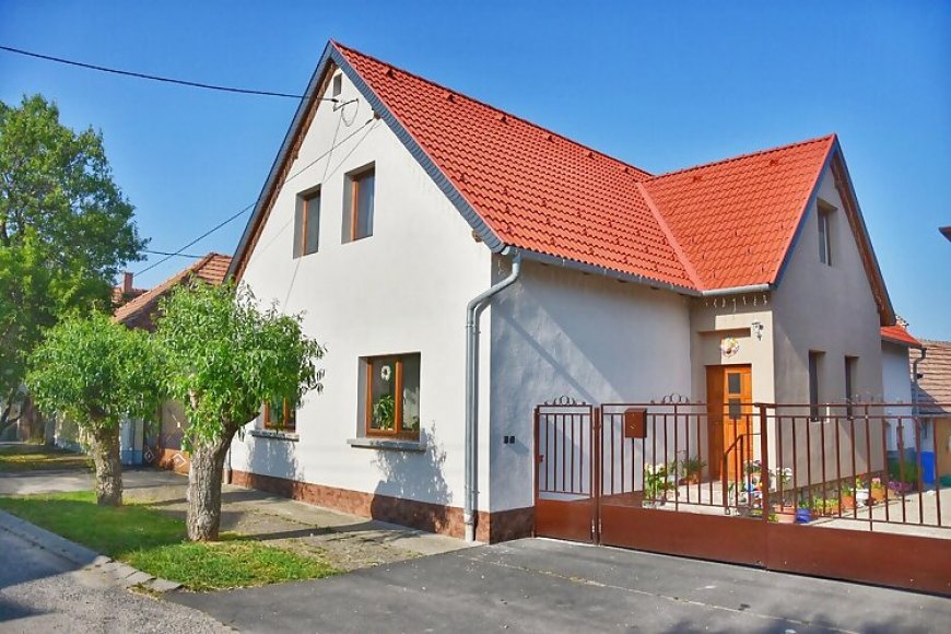 Gyarmati Apartman Örvényes