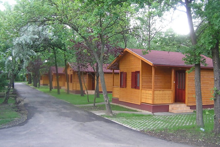 Árnyas Thermal Camping és Üdülőpark Püspökladány