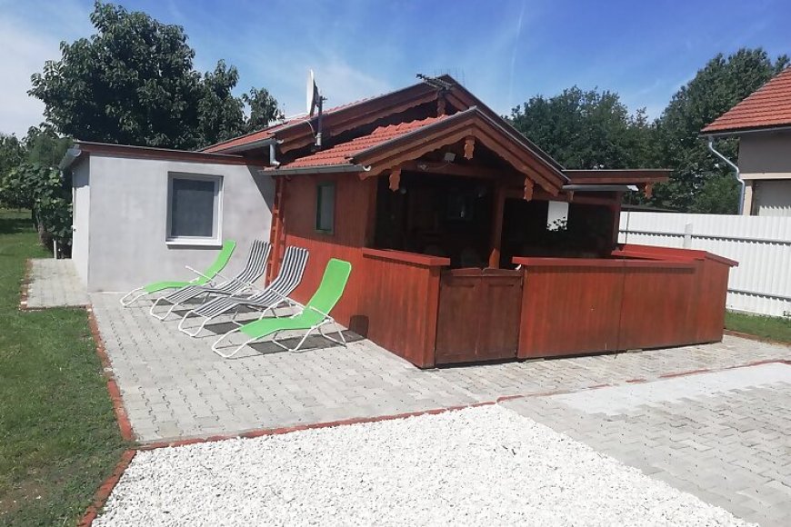 Tölgyfa Apartman Sárvár