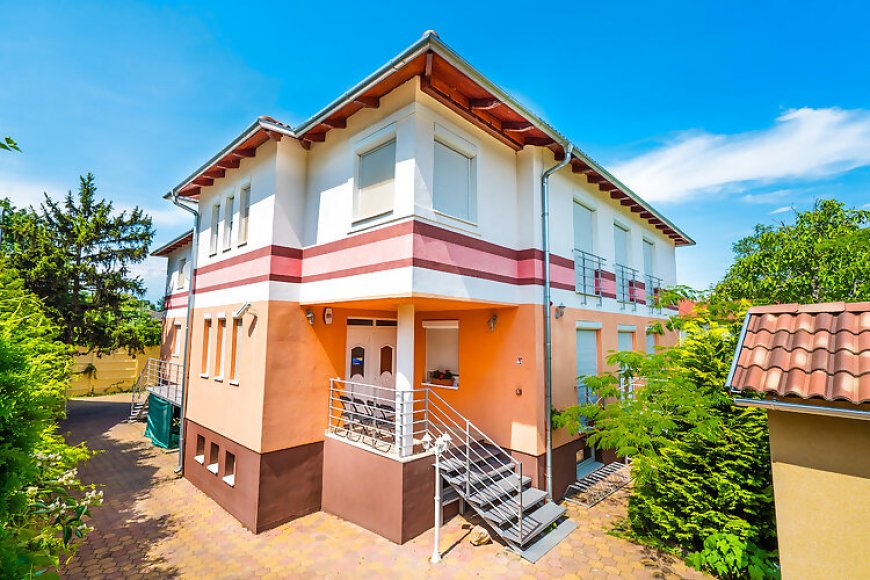 Riviéra Apartmanház Siófok