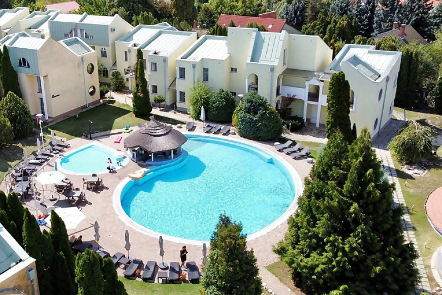 Poolside Apartman Siófok