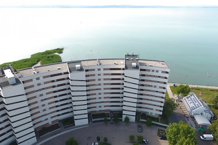 Club 218 Wellness Apartman Siófok