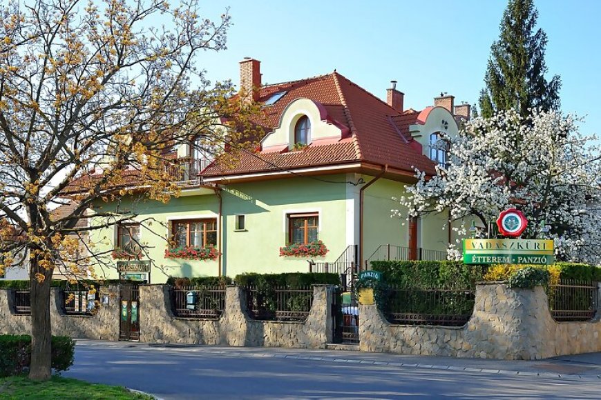 Vadászkürt Panzió és Étterem Sopron