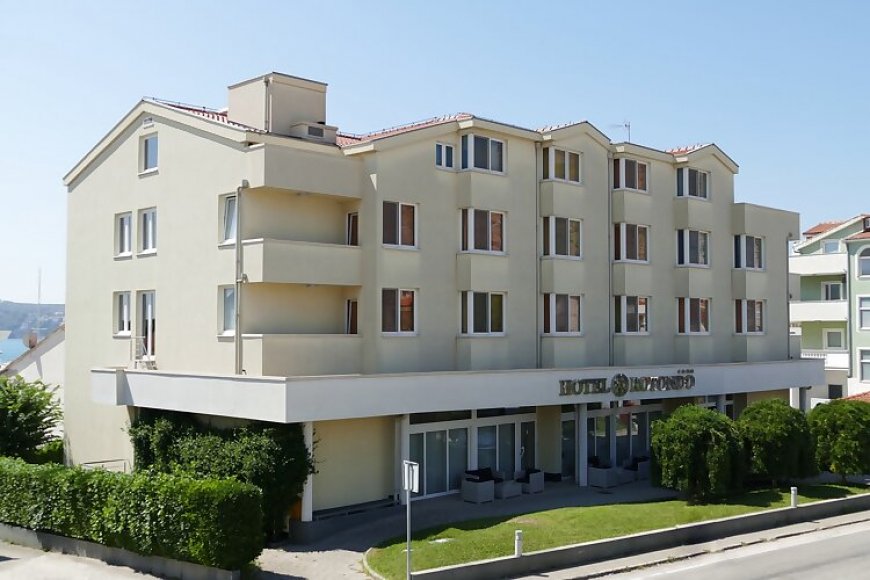 Hotel Rotondo Donji Seget