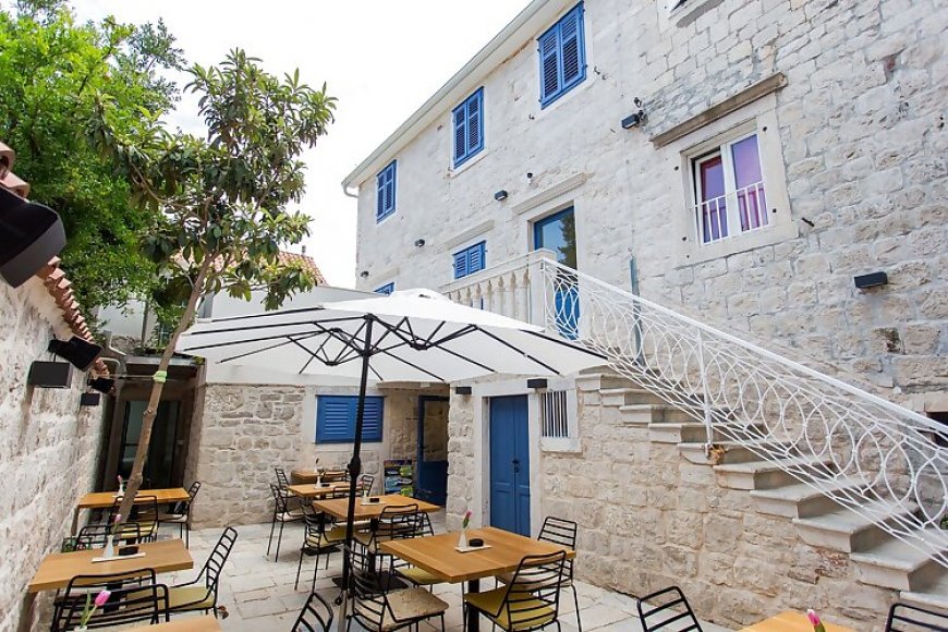 Hotel Bifora Heritage Trogir