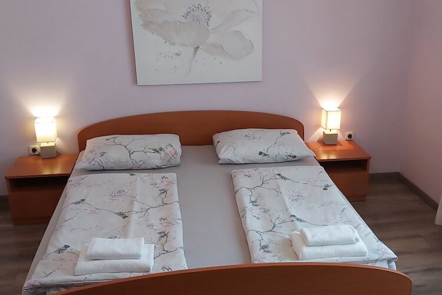 Apartmanok és Szobák Parkolóhellyel Mali Losinj, Losinj - 9681 Mali Lošinj