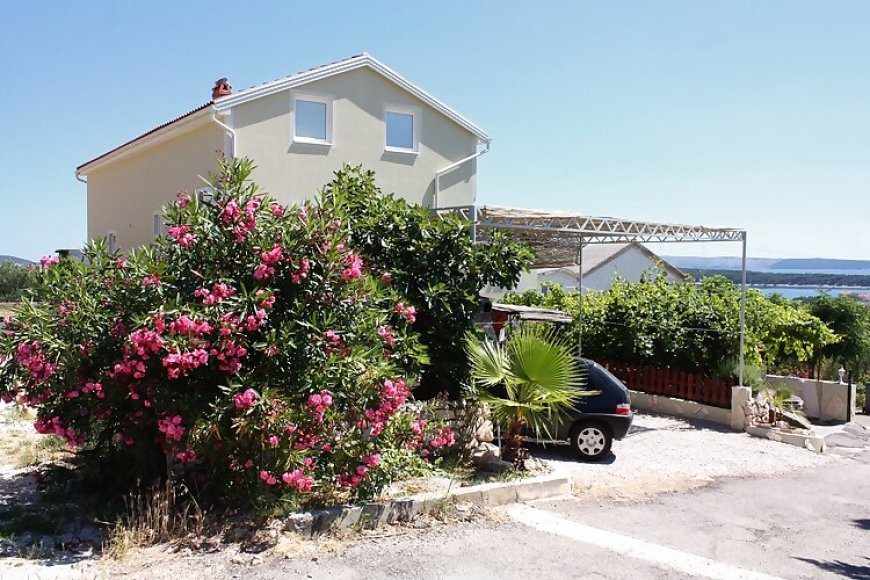 Apartmanok Parkolóhellyel Banjol, Rab - 5071 Banjol