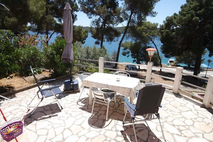 Apartmanok A Tenger Mellett Mali Losinj, Losinj - 2489 Mali Lošinj