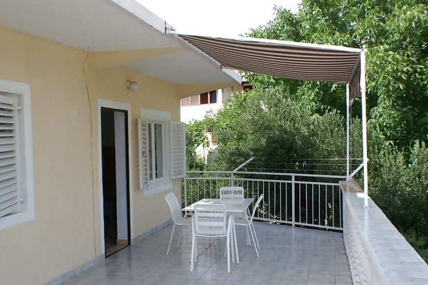 Apartmanok A Tenger Mellett Grebastica, Sibenik - 4207 Grebaštica