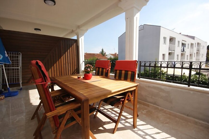 Apartmanok Parkolóhellyel Rovinj - 7185