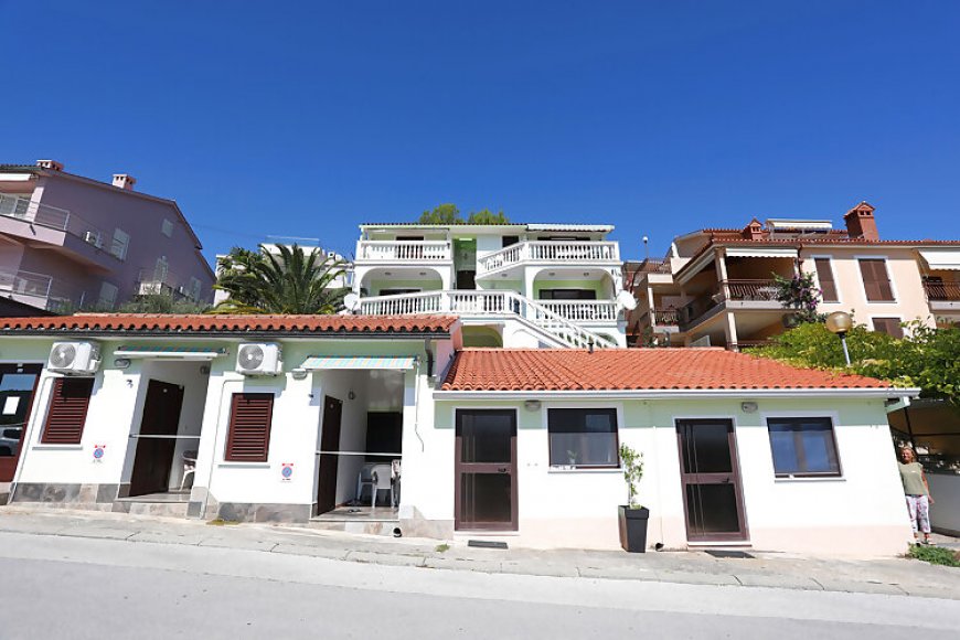 Apartments Nada Rabac