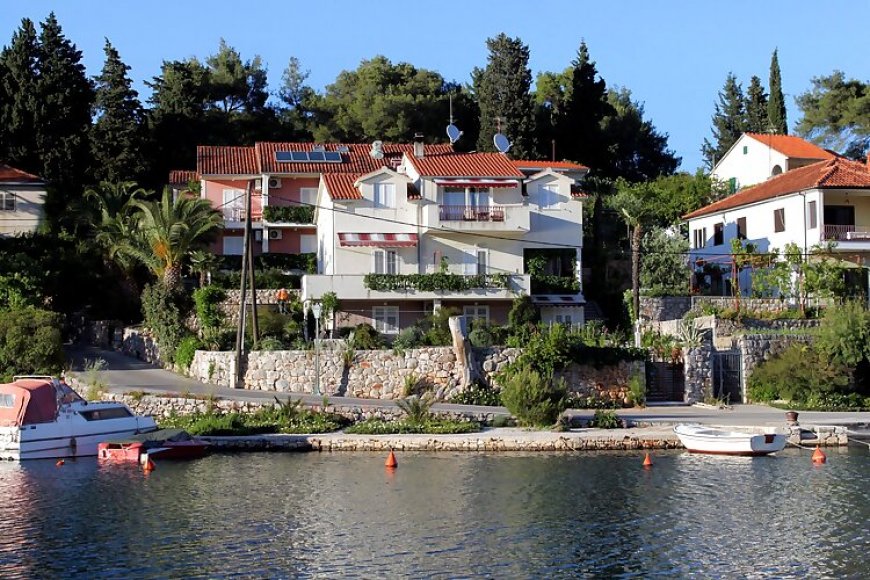 Apartmanok A Tenger Mellett Vrboska, Hvar - 541 Vrboska