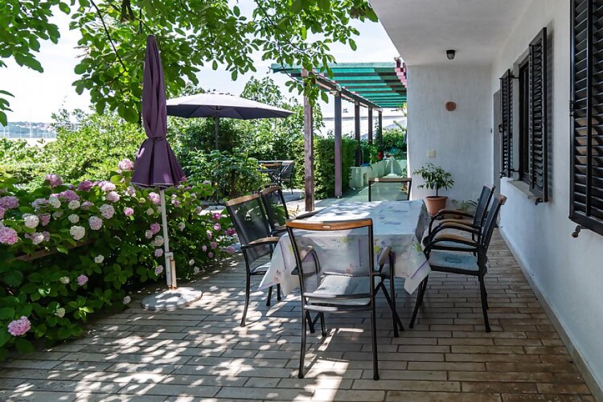 Apartmanok A Tenger Mellett Punat, Krk - 5351 Punat