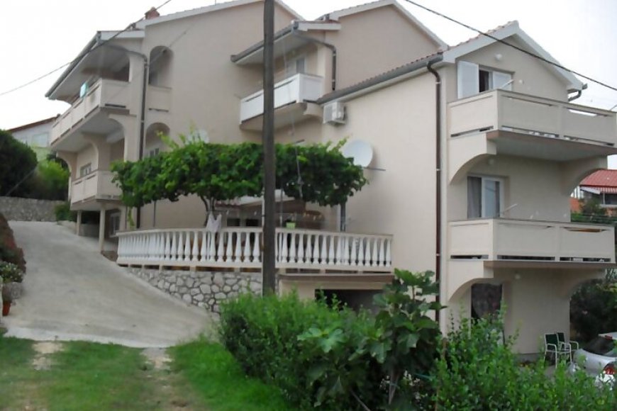 Apartmani Desanka Lopar