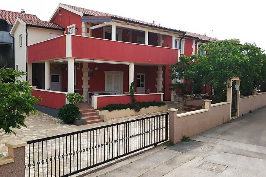 Apartments Flower Vodice