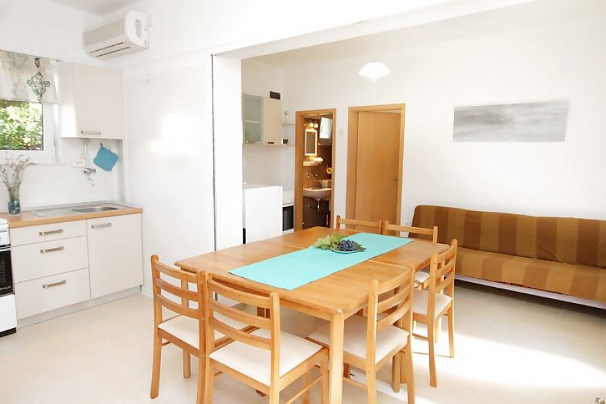 Apartmanok Parkolóhellyel Sumartin, Brac - 5646 Sumartin