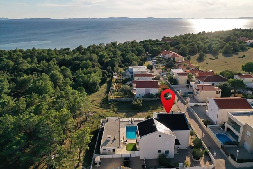 Apartmanok Családok Részére Medencével Vir - Kozjak, Vir - 18589 Vir - Kozjak