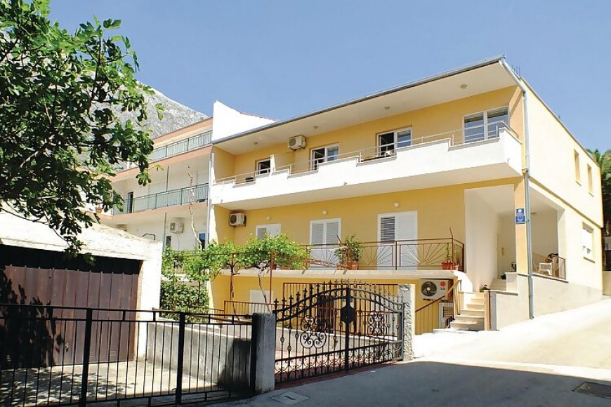 Apartman Baška Voda - CDE542