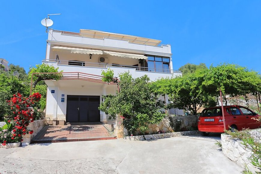 Apartmanok Parkolóhellyel Seget Vranjica, Trogir - 11273 Seget Vranjica