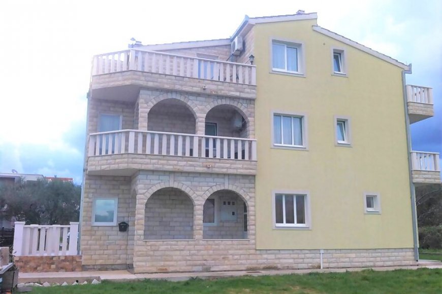 Miro Apartman Kaštel Štafilić