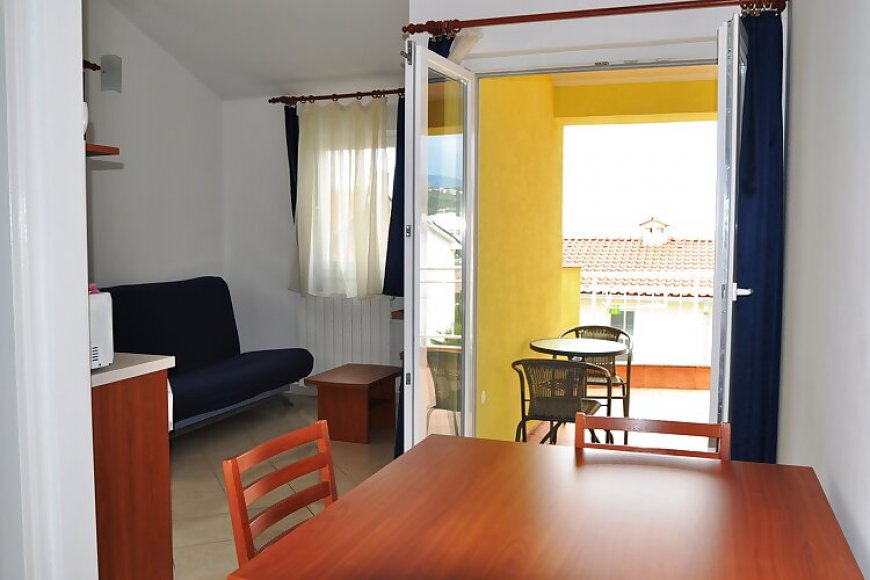 Apartmanok Parkolóhellyel Selce, Crikvenica - 11527 Selce