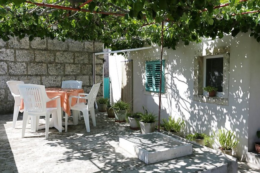 Apartmanok Parkolóhellyel Lumbarda, Korcula - 4472 Lumbarda