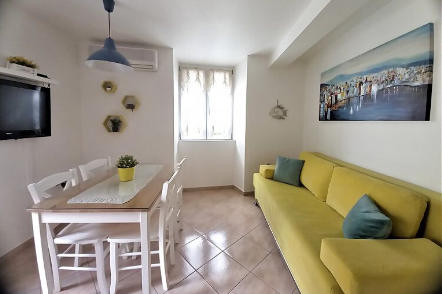 Apartmanok A Tenger Mellett Supetar, Brac - 5657 Supetar