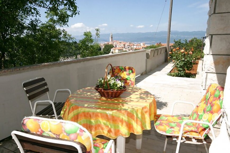 Apartmanok Parkolóhellyel Vrbnik, Krk - 5392 Vrbnik