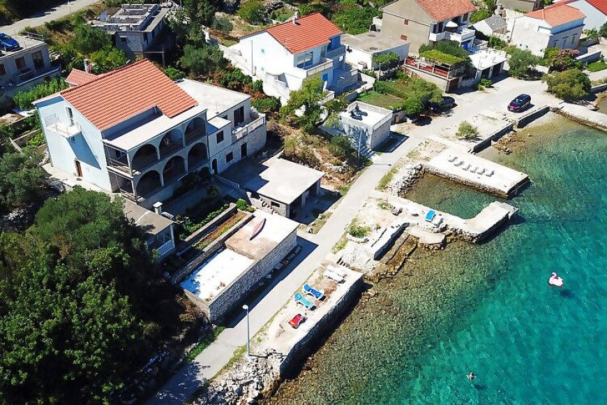 Apartmanok A Tenger Mellett Kneza, Korcula - 9166 Kneža