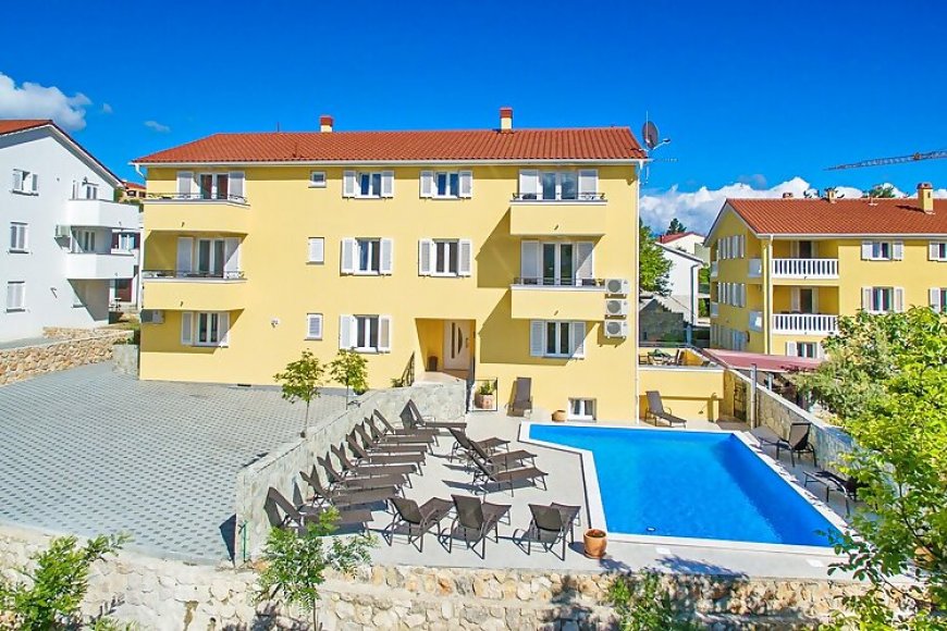 Apartmanok Medencével Baska, Krk - 18785 Baška