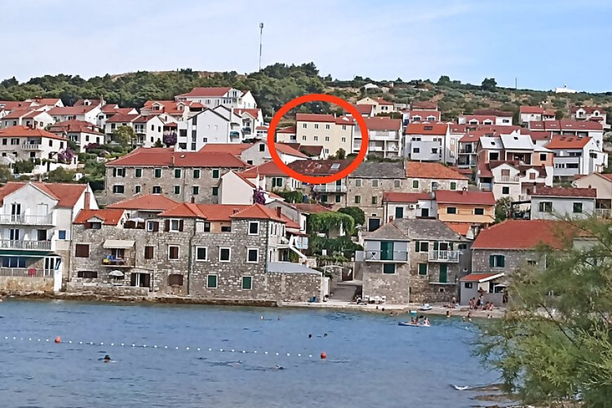 Apartmani Marina Postira