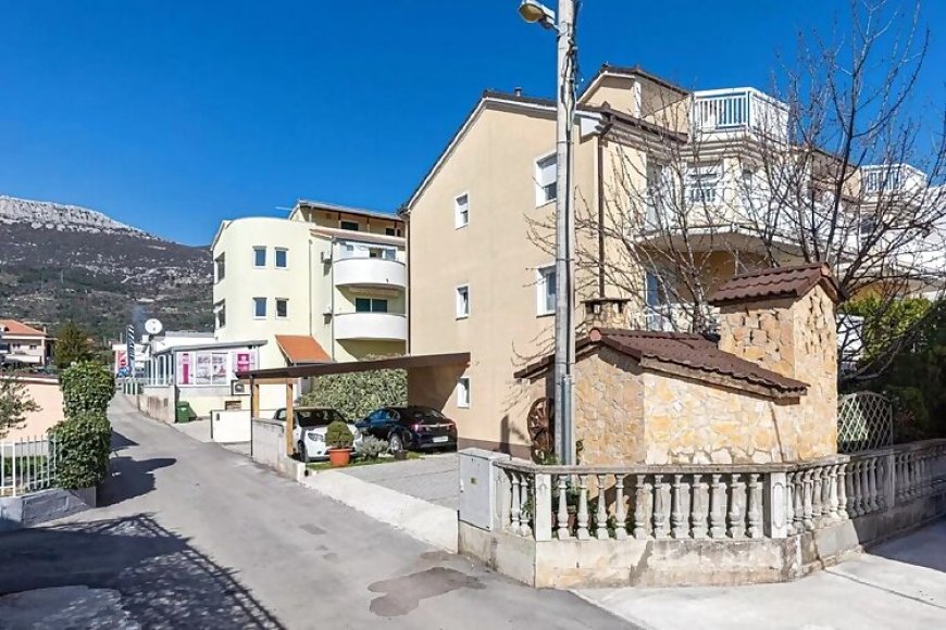 Apartmani Niko Kaštel Lukšić