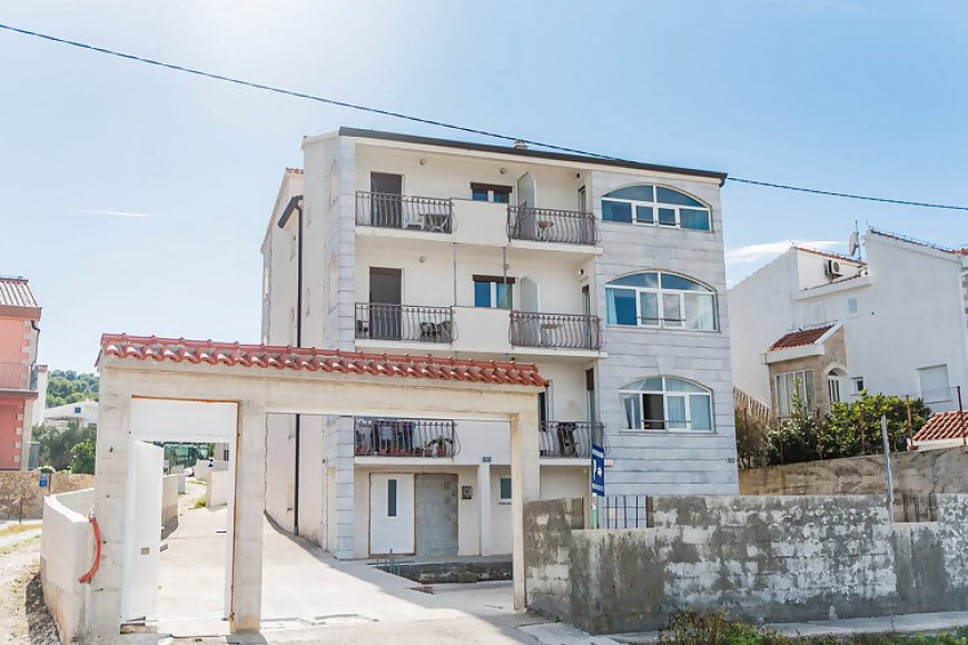 Apartman Slatine - CDC524