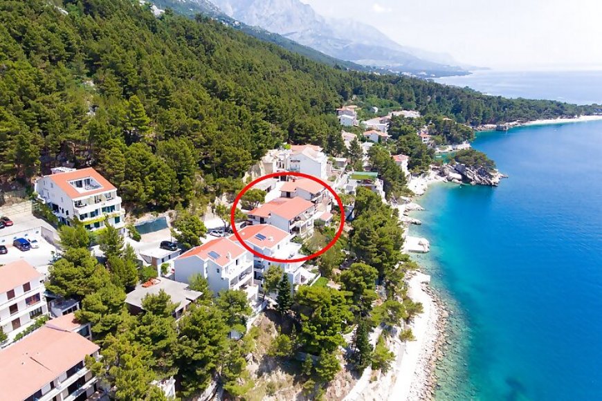 Apartmanok A Tenger Mellett Brela, Makarska - 19205 Brela