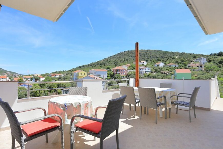 Apartmanok A Tenger Mellett Vinisce, Trogir - 11029 Vinišće