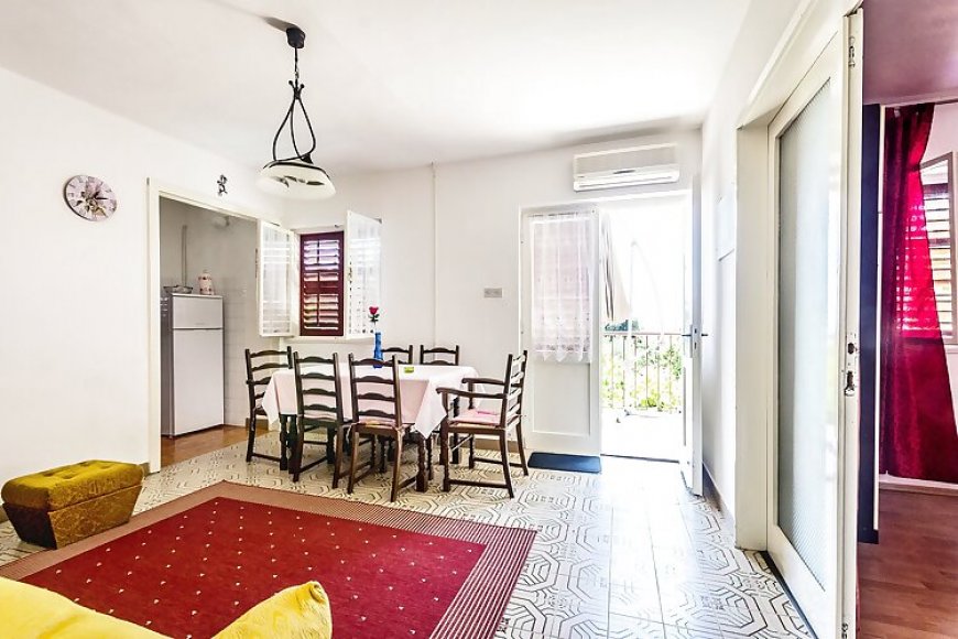 Apartmanok A Tenger Mellett Seget Vranjica, Trogir - 1038 Seget Vranjica