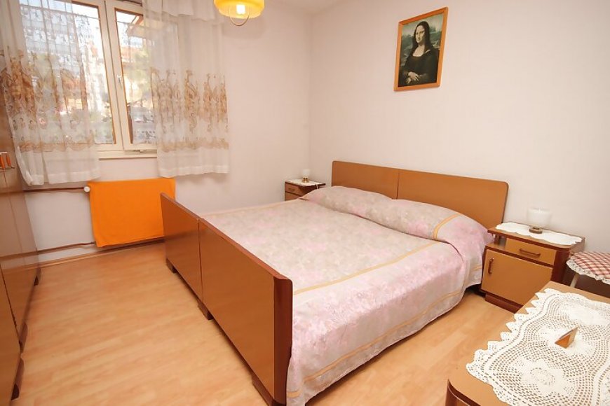 Apartmanok Parkolóhellyel Umag - 6994