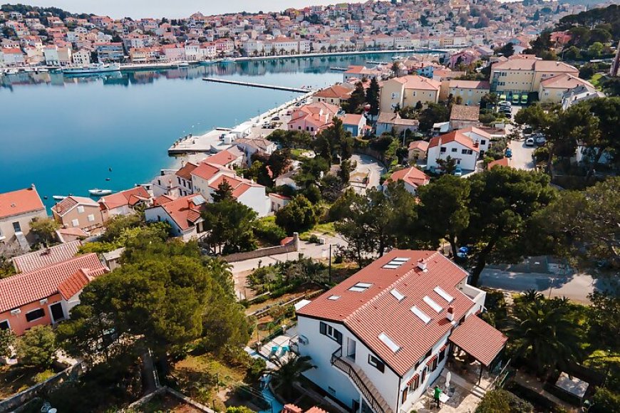 Apartmanok Parkolóhellyel Mali Losinj, Losinj - 19487 Mali Lošinj