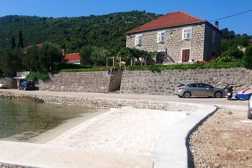 Apartmanok A Tenger Mellett Broce, Peljesac - 13182 Broce