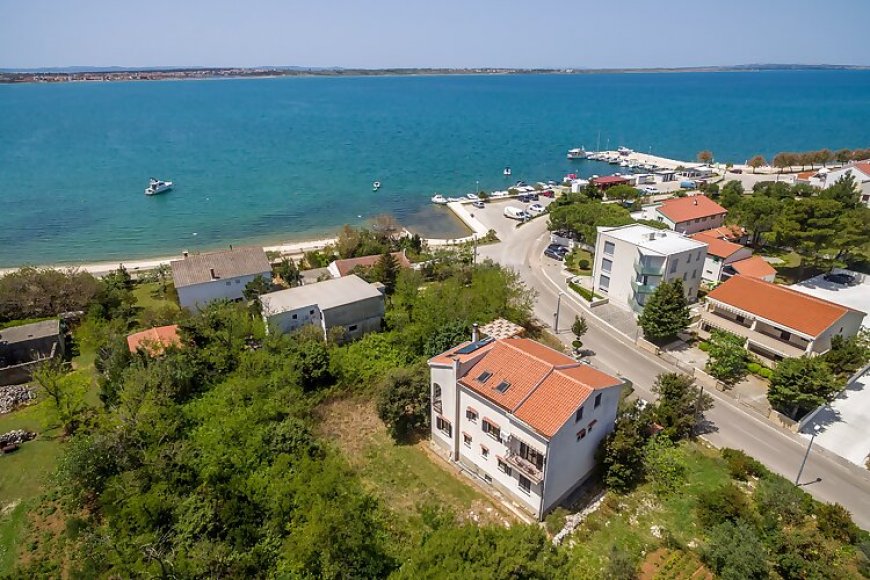 Apartmanok és Szobák A Tenger Mellett Vrsi - Mulo, Zadar - 5848 Vrsi - Mulo